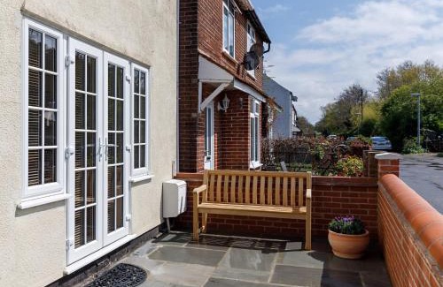 Sheringham House | Family-Friendly 3-Bed Retreat in Sheringham