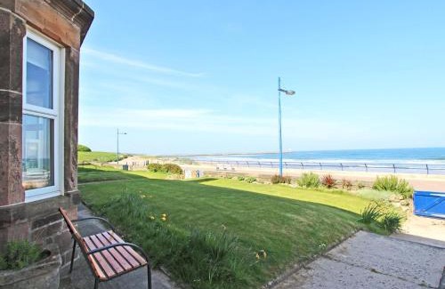 Spittal House | Family-Friendly 3 Bed Haven in Spittal - Pets Welcome!