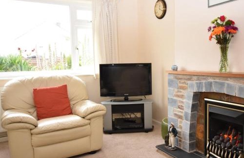 Boscundle House | Family-Friendly 3-Bed Retreat in St Austell, Perfect for You