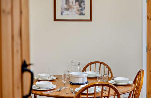 Wembury House | Comfortable 3-Bed Accommodation in Wembury for Families