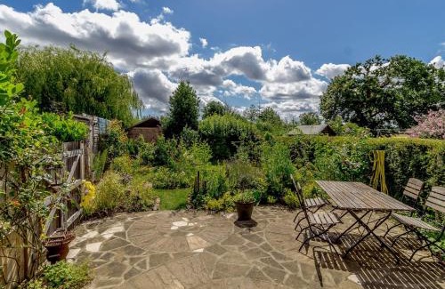 Honing House | Family-Friendly 3-Bed Retreat in Wroxham