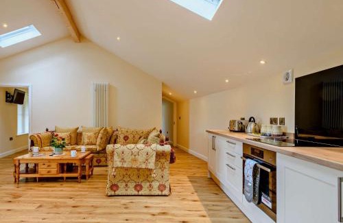Worstead House | Family-Friendly 3-Bedroom Retreat in Wroxham