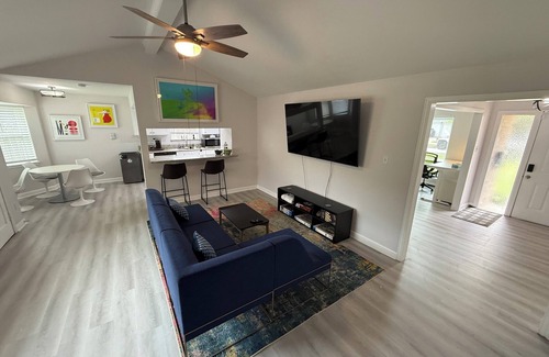 Woodlake - Briar Meadow House | 3 Bed Luxury Home down the street from the Galleria