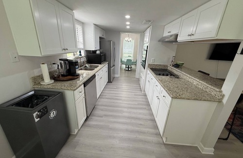 Woodlake - Briar Meadow House | 3 Bed Luxury Home down the street from the Galleria