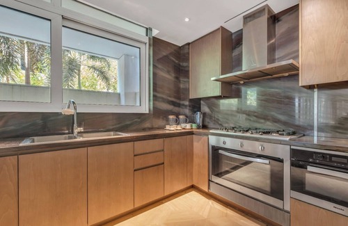 Palm Jumeirah Villa | 3 Bed Townhouse Five Palms Dubai
