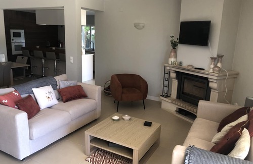 Olhos D'Agua Villa | Stunning 3-Bed Villa with Private Pool near Village