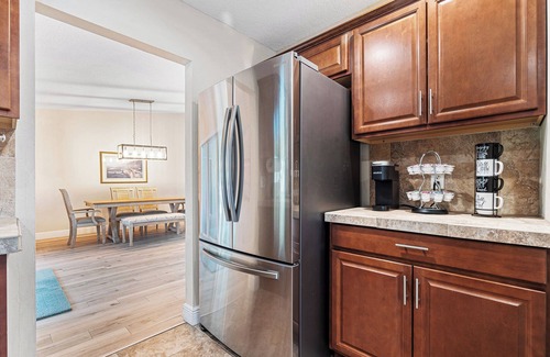 Sandalfoot Cove House | 3-bedrm Paradise, pool home centrally located in beautiful Boca Raton, free WiFi