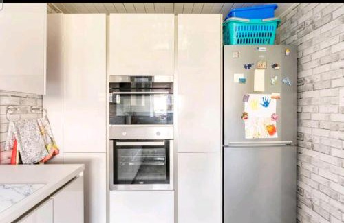 Wrexham House | 3 Bedroom - 1 Bathroom - Garden - Pet Friendly