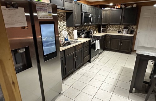 Vickery House | Tranquil 3 Bedroom Retreat Near Top Tourist Attractions