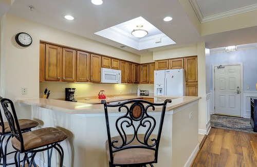 Shelter Cove Villa | Inviting 3BR Villa with Pool & Harbour Views in Gated Complex