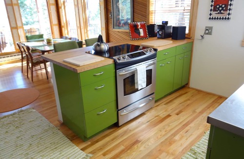 Twin Lakes Cabin | 3-Bedroom Cabin with Breathtaking Mountain & Lake Views
