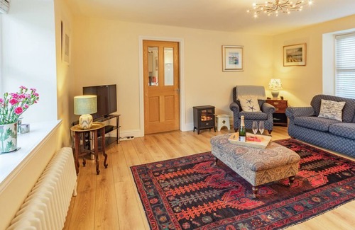 Berwick-upon-Tweed Cottage | 3 bedroom accommodation in Berwick upon Tweed