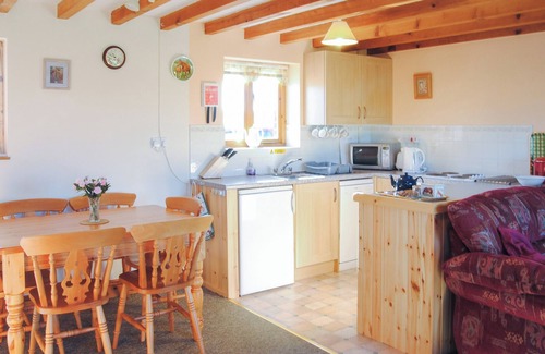Saint Columb Major Cottage | Pet-Friendly 3 Bedroom Retreat in St Mawgan, Near Newquay