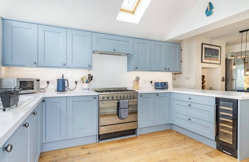 Newton Ferrers Cottage | Exceptional 3-Bedroom Stay in Newton Ferrers, Near Plymouth