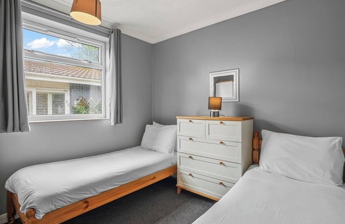 Oulton Broad House | 3 bedroom accommodation in Oulton Broad