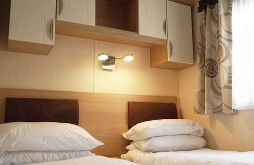 Oulton Broad House | 3 bedroom accommodation in Oulton Broad