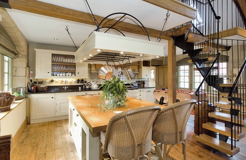 Staddlebridge Cottage | Unique Home with Exposed Stone & Top Guest Rating 9.6