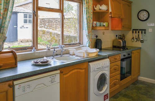 South Charlton Cottage | Ideal 3 Bedroom Stay Near Alnwick with Pet-Friendly Perks