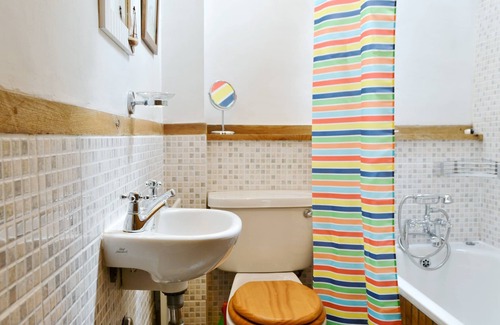 Braithwaite Cottage | Cozy 3 Bedroom Getaway in Braithwaite with Breakfast