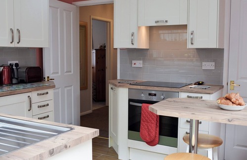 Kingsgate Cottage | Pet-Friendly 3 Bedroom Retreat in Kingsgate, Near Broadstairs