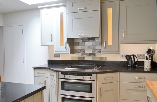 Stowmarket Cottage | Spacious 3 Bedroom Retreat in Pettaugh, Near Stowmarket