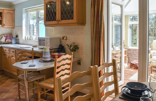 Hockering Cottage | Spacious 3 Bedroom Retreat in Scenic Hockering with Views