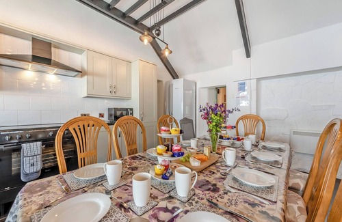Pentrefelin Cottage | 3 bedroom accommodation in Llandeilo