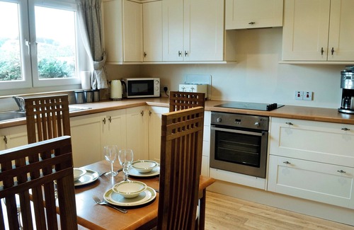 Ecclefechan Cottage | Ideal 3 Bedroom Accommodation in Ecclefechan, Near Lockerbie