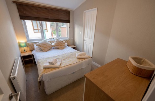 Gisleham Cabin | 3 bedroom accommodation in Lowestoft