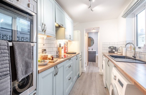 Lowestoft Cottage | Family-Friendly 3 Bedroom Accommodation in Lowestoft