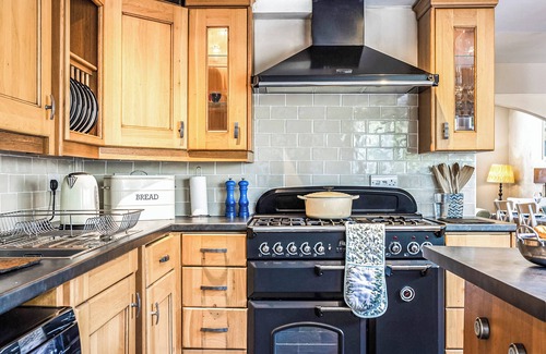 St Davids Cottage | Stylish Holiday Cottage by St Davids Cathedral & Bishops Palace
