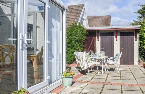 Mumbles Cottage | Perfect Getaway: Walk to Langland & Caswell Bays
