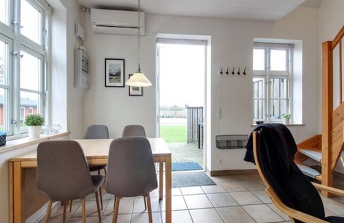 Akirkeby House | Guest Rated 10/10: Family-Friendly 3 Bedroom in Åkirkeby