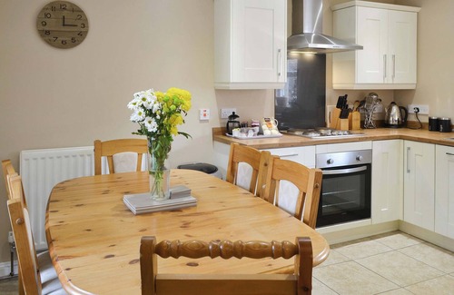 Warenford Cottage | Top-Rated 3 Bedroom Retreat in Scenic Bamburgh