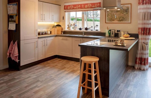 Dornoch Cottage | Spacious 3-Bedroom Retreat with Oceanfront Views in Dornoch