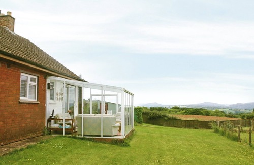 Kilpeck Cottage | Comfortable 3 Bedroom Stay in Orcop, Near Hereford
