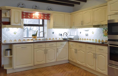 Amroth Cottage | Oceanfront 3-Bedroom Retreat in Amroth – Guest Rated 10/10