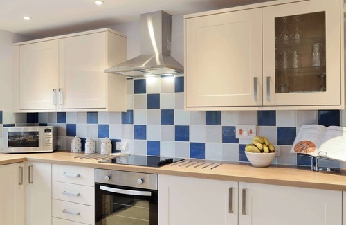 New Quay Cottage | Top-Rated 3 Bedroom Oceanfront Accommodation in New Quay
