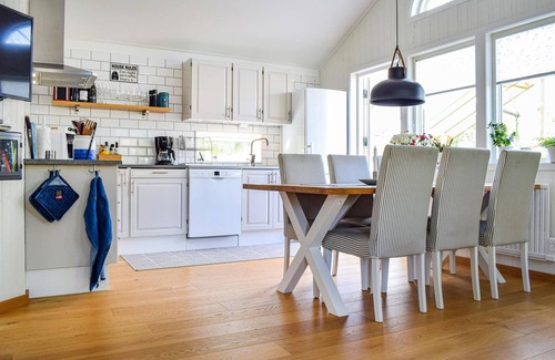 Borgholm House | 3 bedroom accommodation in Borgholm
