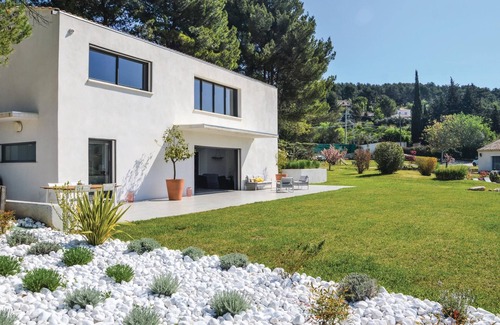 Allauch House | Exceptional 3 Bedroom Retreat with Private Pool in Allauch