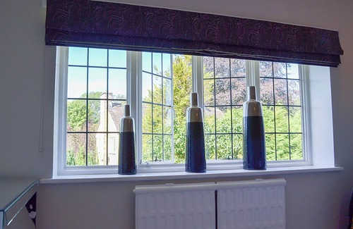 Baslow Cottage | Family-Friendly 3 Bedroom Retreat in Baslow with Breakfast