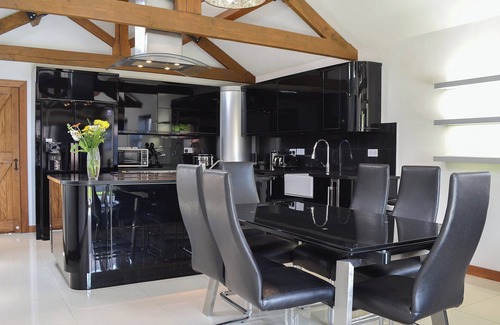 South Cave Cottage | Pet-Friendly 3 Bedroom Retreat in South Cave, Near Beverley