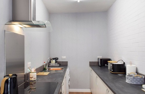 Ceres Cottage | Ideal Family Retreat: 3 Bedroom Stay in Ceres, Near Cupar