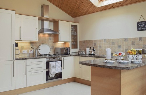 Foss Cottage | Pet-Friendly 3 Bedroom Retreat in Glengoulandie, Aberfeldy
