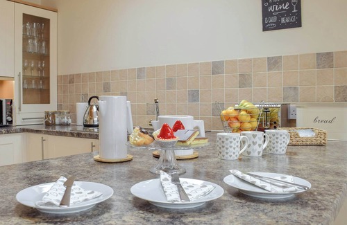 Foss Cottage | Pet-Friendly 3 Bedroom Retreat in Glengoulandie, Aberfeldy
