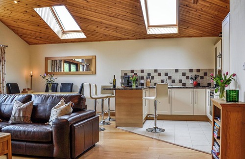 Foss Cottage | Top-Rated 3 Bedroom Retreat in Glengoulandie, Near Aberfeldy