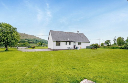 Appin Cottage | 3 bedroom accommodation in Appin, near Oban