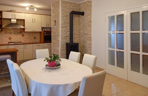 Podgradina House | 3 bedroom amazing home in Podgradina