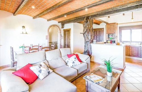 El Gastor House | Cozy Country House in El Gastor with Pool & Spa