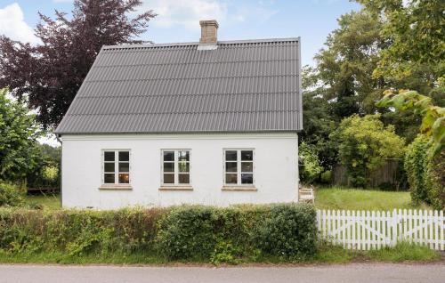 Stege House | Welcoming Stege Home with Wifi, Pet & Child Friendly